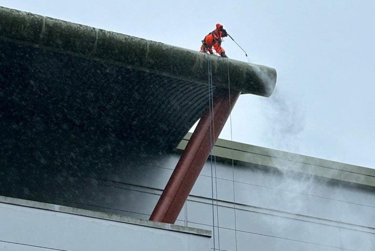 industrial cleaning at Langage power station